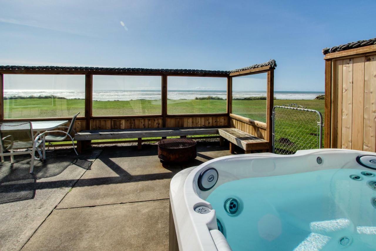 Sparkling Sands Oceanfront San Marine Extérieur photo